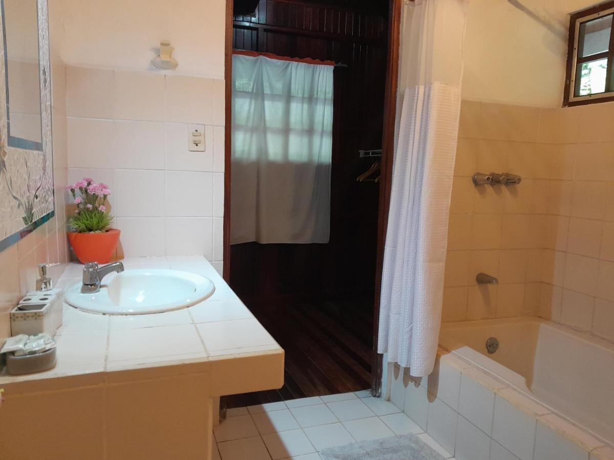 Casas Guaney, Full Furnished Studios! Manuel Antonio Exterior photo